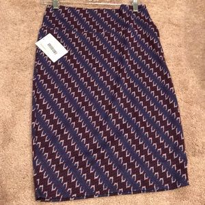 LuLaRoe Purple patterned Cassie